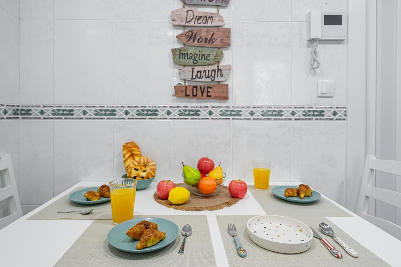 Apartamento Tres Mares Gijon Exterior photo